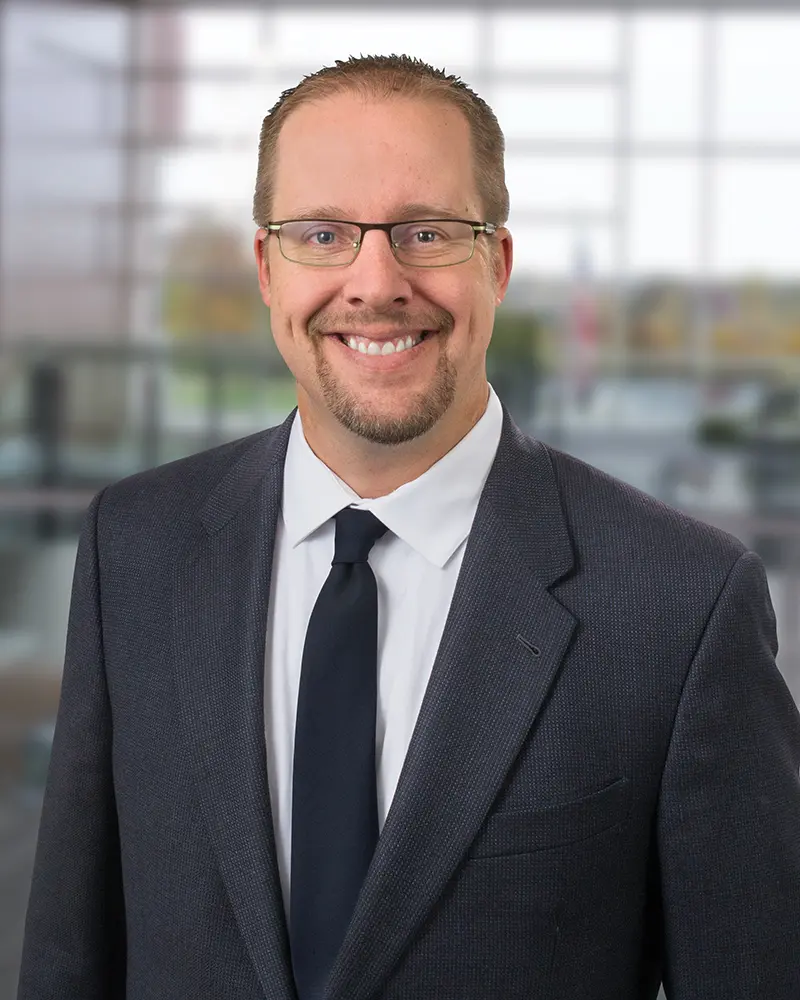 Headshot of Chris Bachman